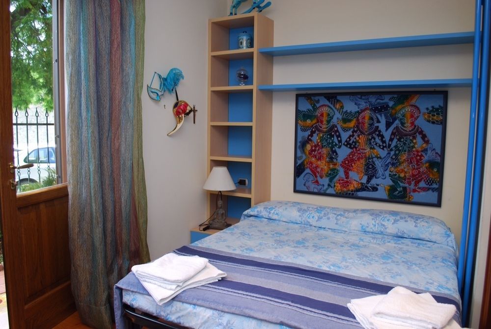 B&B Villa Fior Di Loto Limone sul Garda Exteriör bild