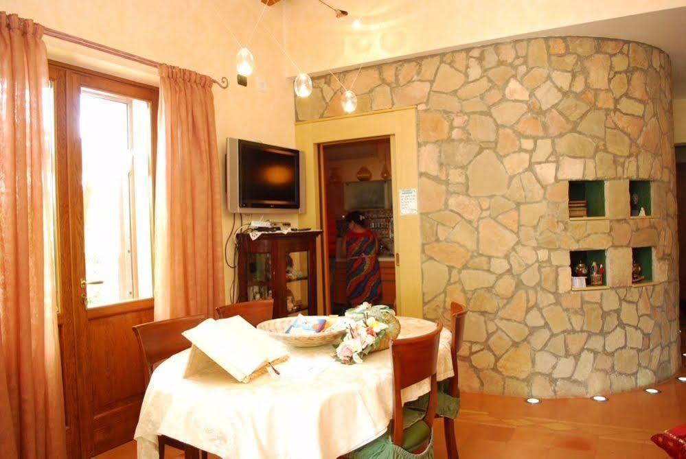 B&B Villa Fior Di Loto Limone sul Garda Exteriör bild